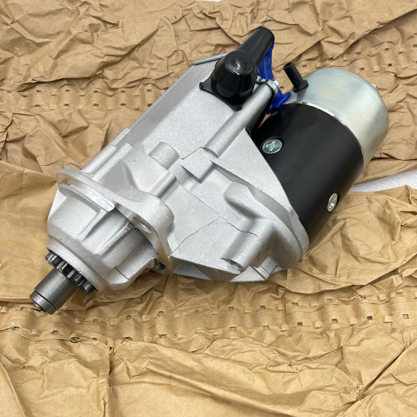 24V 10T 4.5KW Starter Motor For Komatsu  6D102  PC120-6 PC200-6 PC200-7  6008134110  6008134130  6008135110  6008634110  6008634130  6008634131  6008634210  3575248RX  3675248  3675758RX  3863128  3864298  3864928  3920644  3922474  3957592  3970101