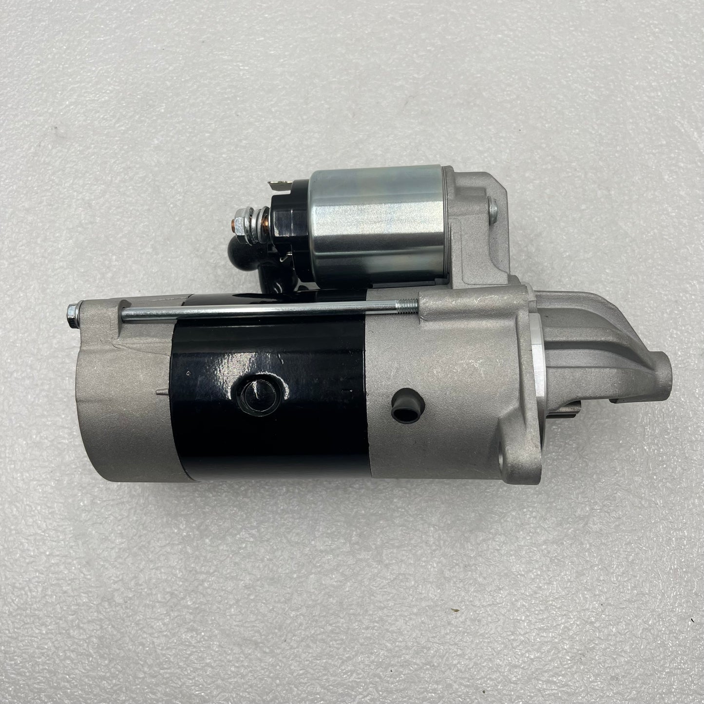 12V 8T 2.0KW  Starter Motor 15321-63010 1532163010 For L235 L275 L245F L245DT L245H