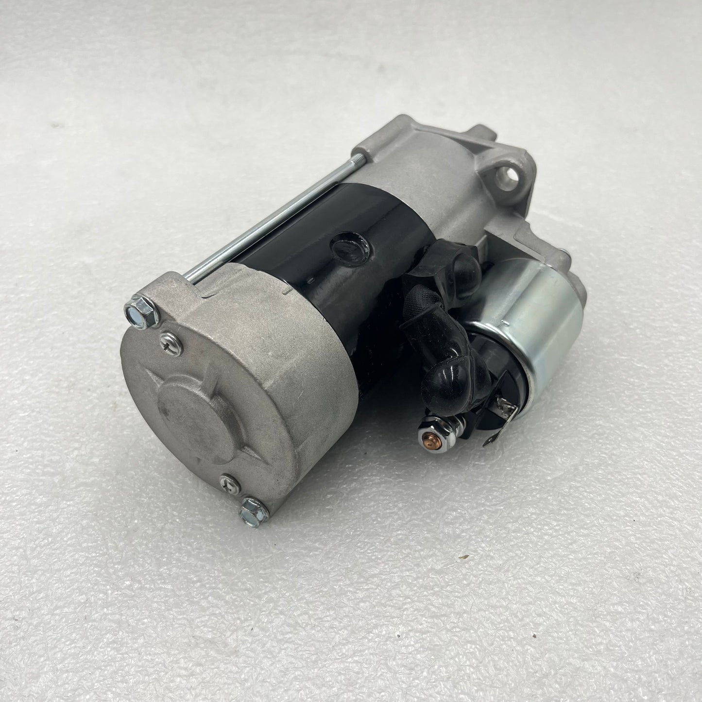 12V 8T 2.0KW  Starter Motor 15321-63010 1532163010 For L235 L275 L245F L245DT L245H