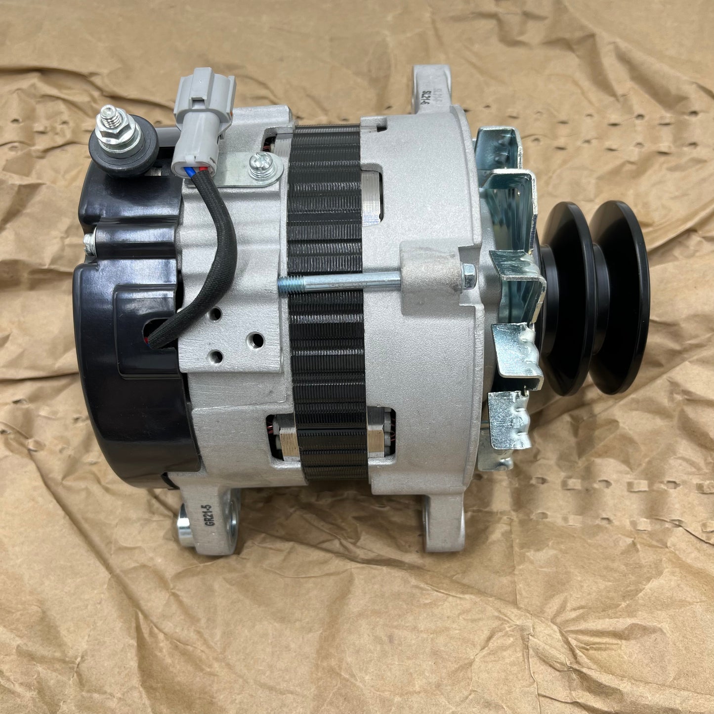 4LE2 24V 50A Alternator for SK70-8 SK75-8 HD308 excavator 8980890631  0-35000-4868