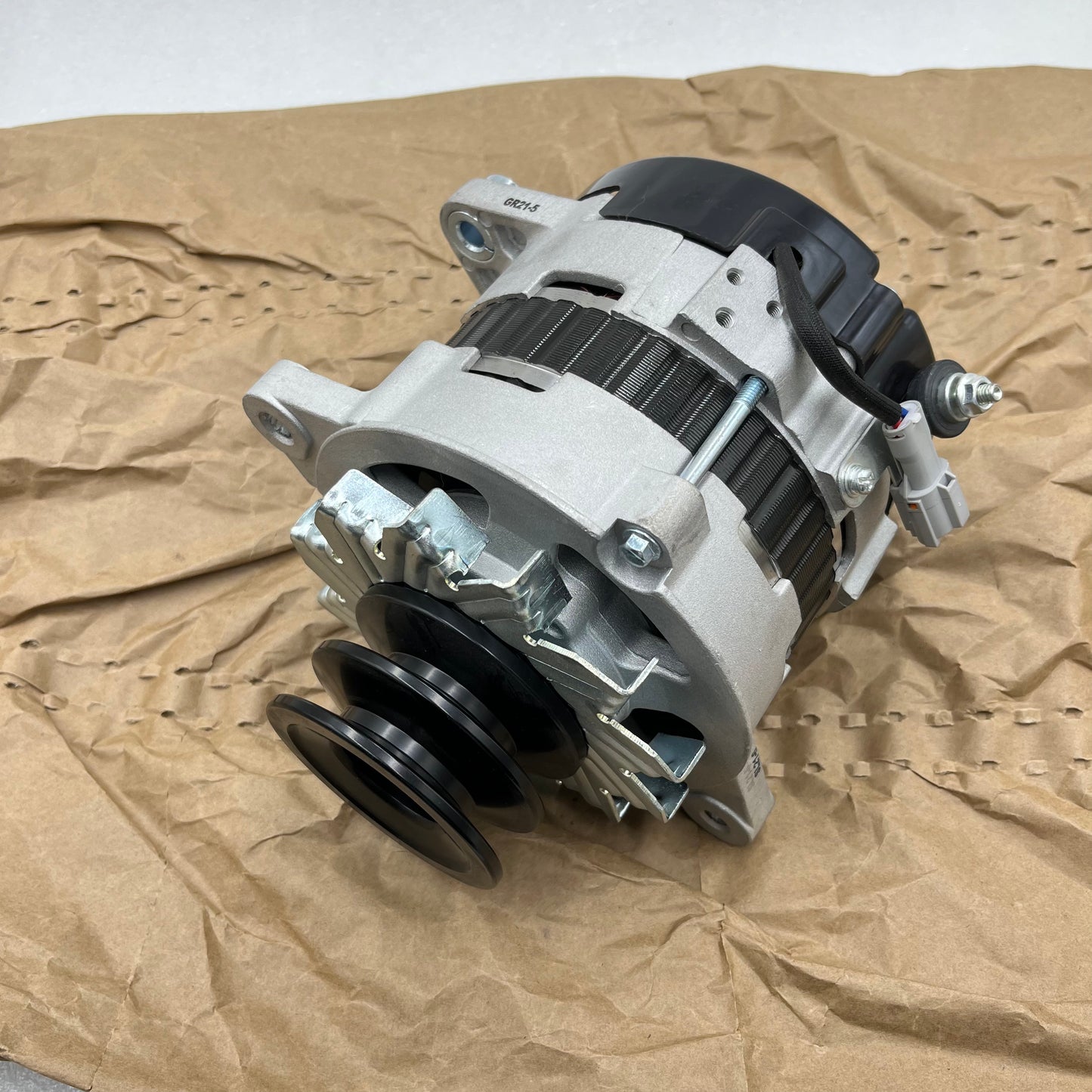 4LE2 24V 50A Alternator for SK70-8 SK75-8 HD308 excavator 8980890631  0-35000-4868